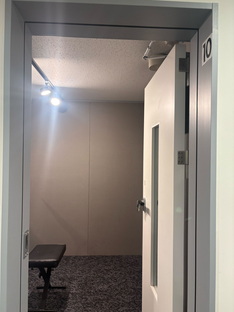 スペースの3枚目の写真