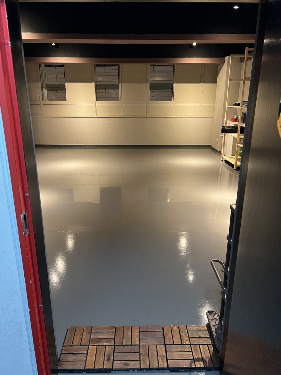 スペースの2枚目の写真