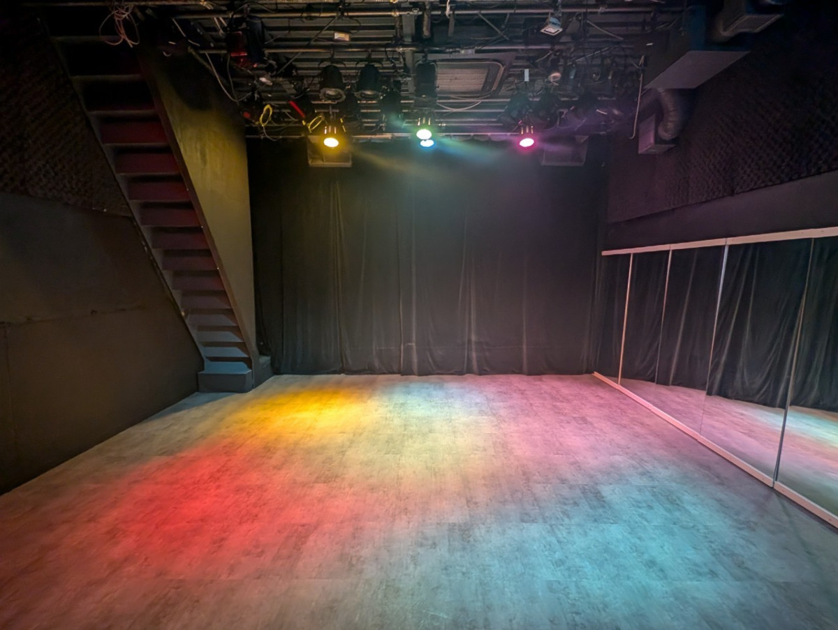 スペースの3枚目の写真