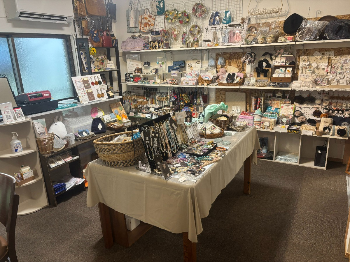 スペースの3枚目の写真