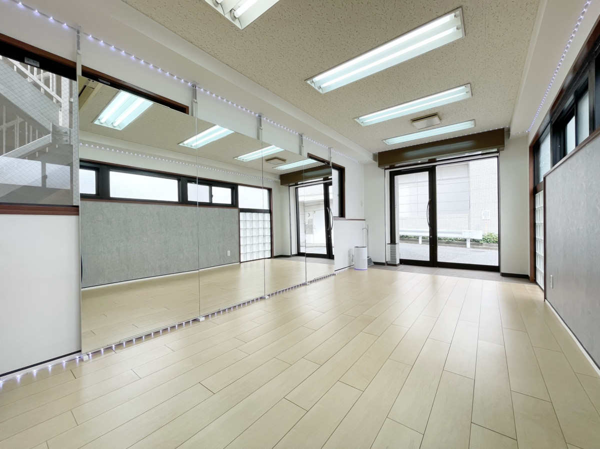 スペースの3枚目の写真