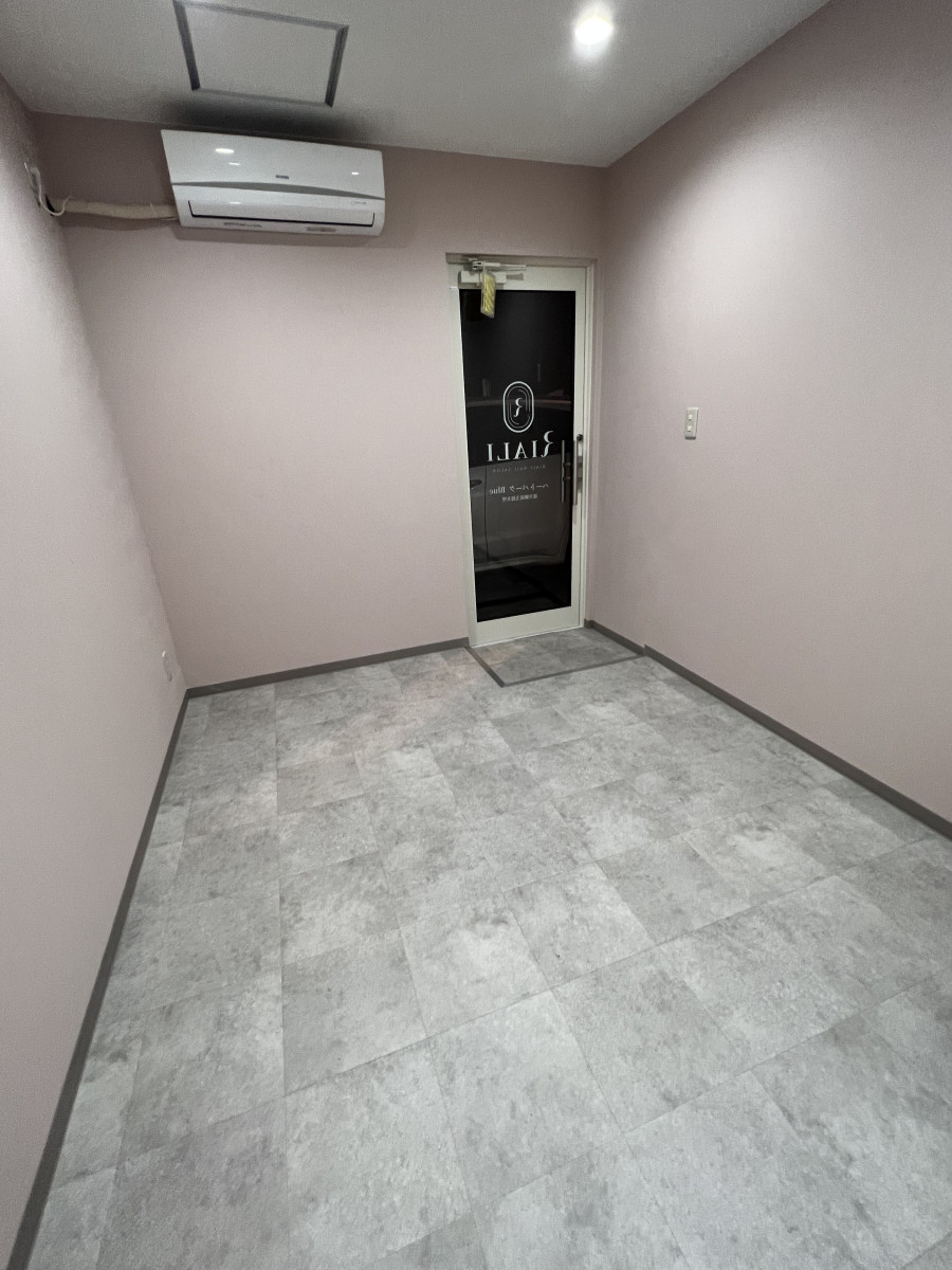 スペースの3枚目の写真