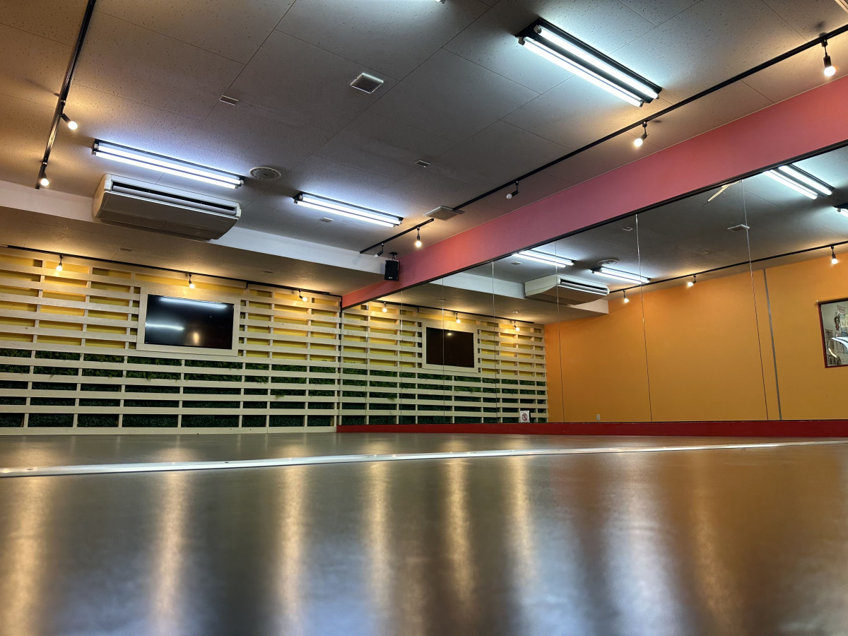 スペースの3枚目の写真