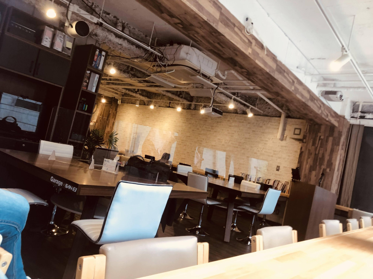 スペースの3枚目の写真