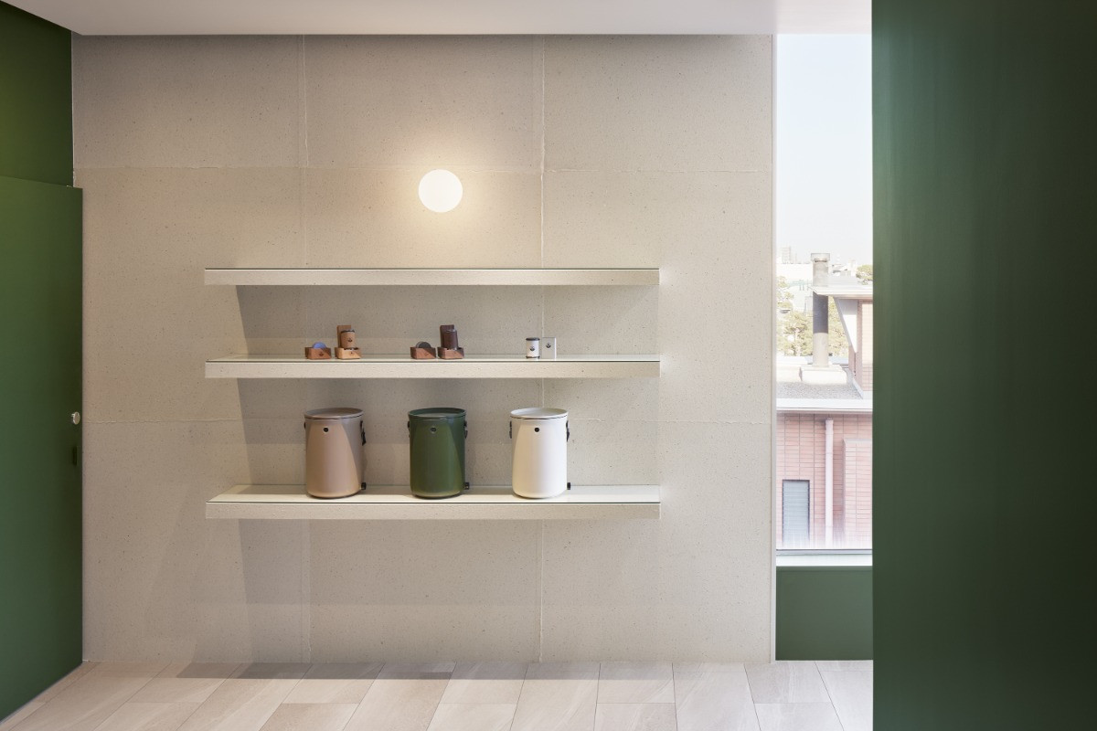 スペースの3枚目の写真