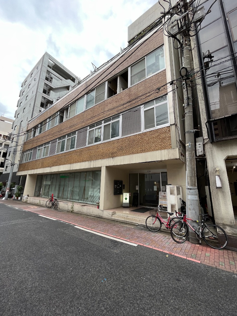 スペースの3枚目の写真