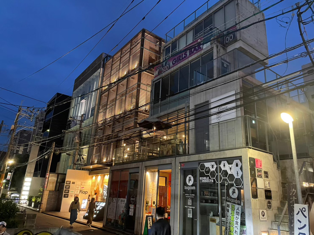 スペースの2枚目の写真