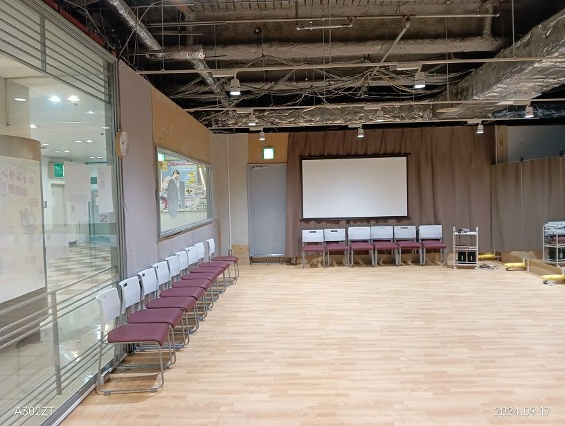 スペースの3枚目の写真