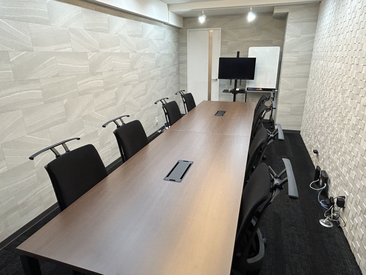 スペースの2枚  目の写真