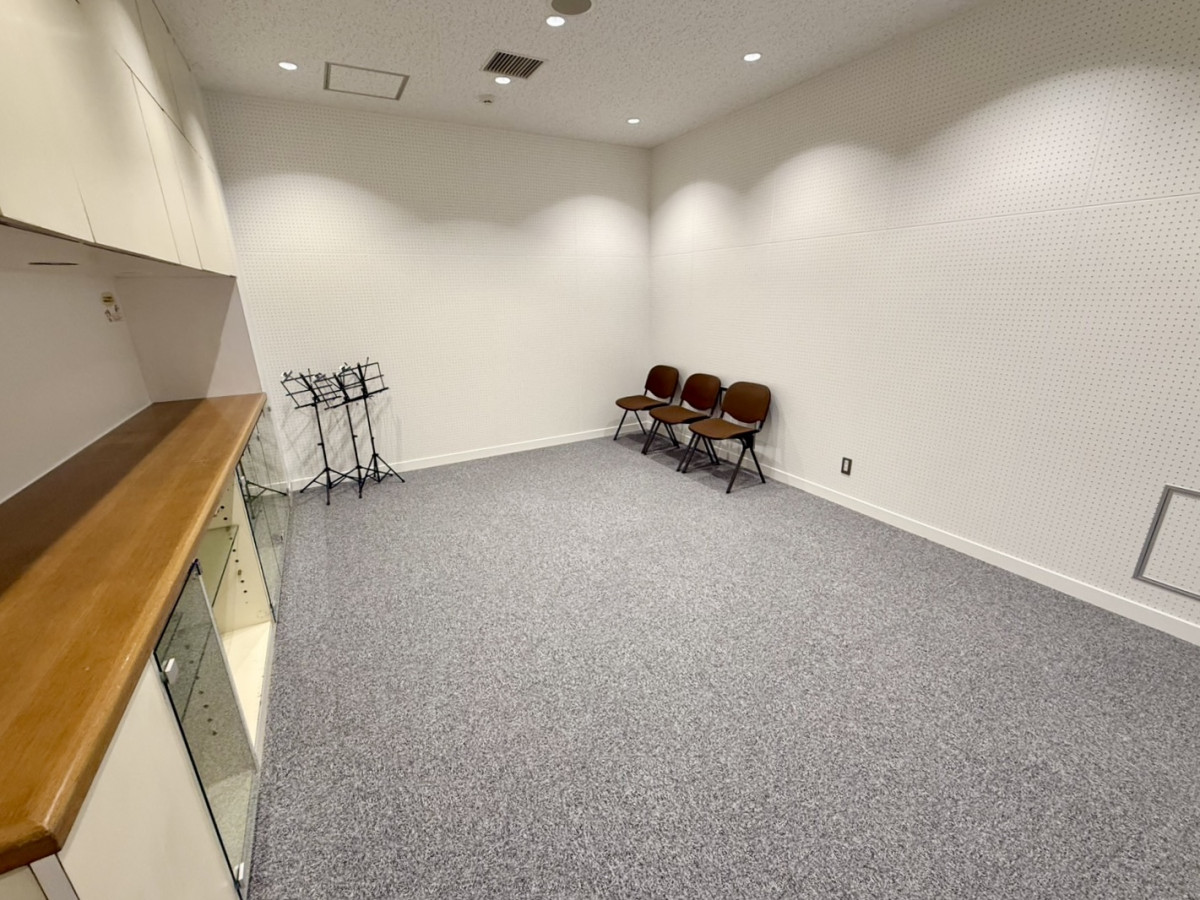 スペースの3枚目の写真