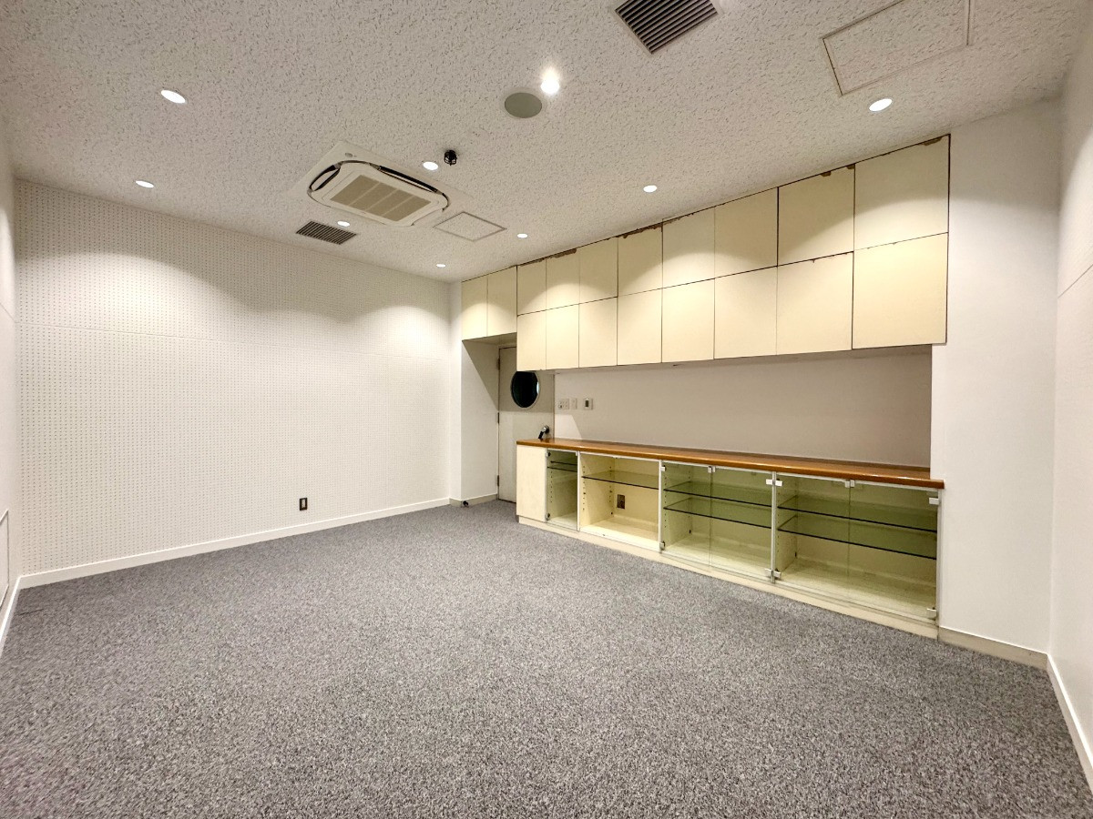 スペースの2枚目の写真