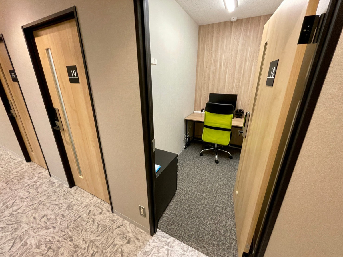 スペースの3枚目の写真