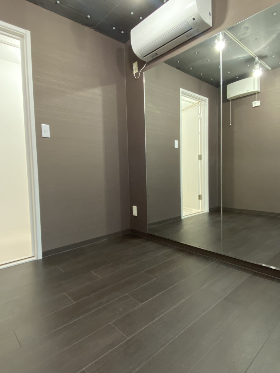 スペースの3枚目の写真