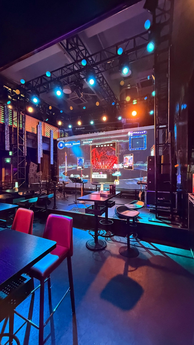 スペースの3枚目の写真