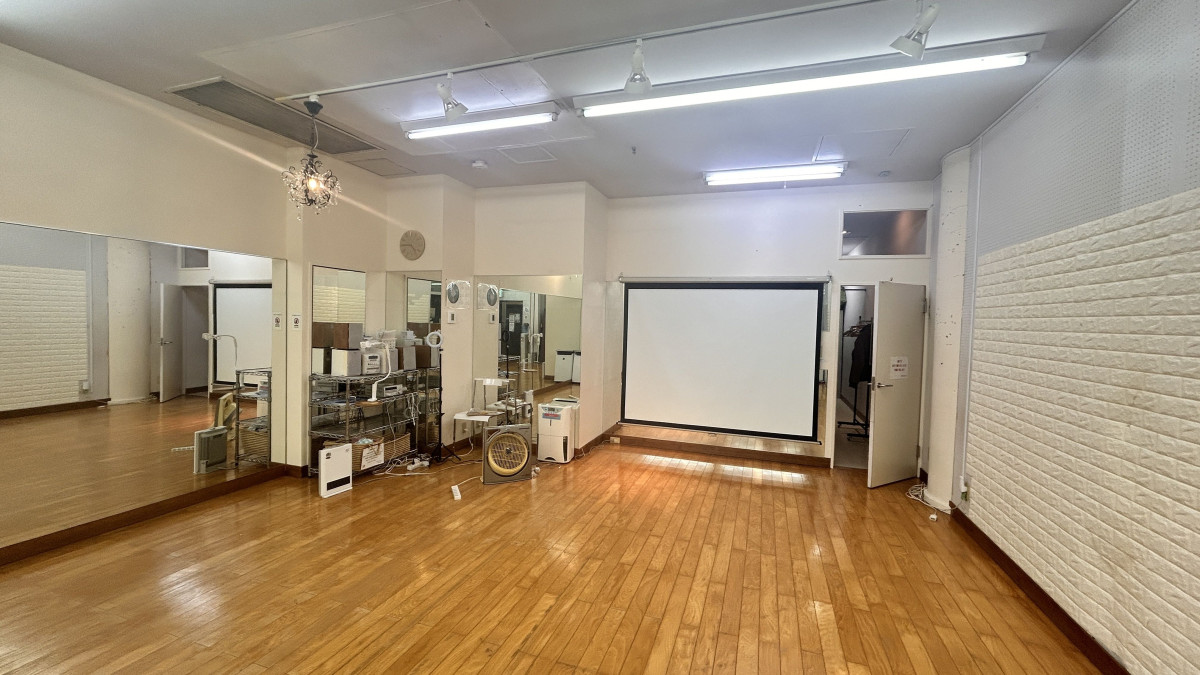 スペースの3枚目の写真