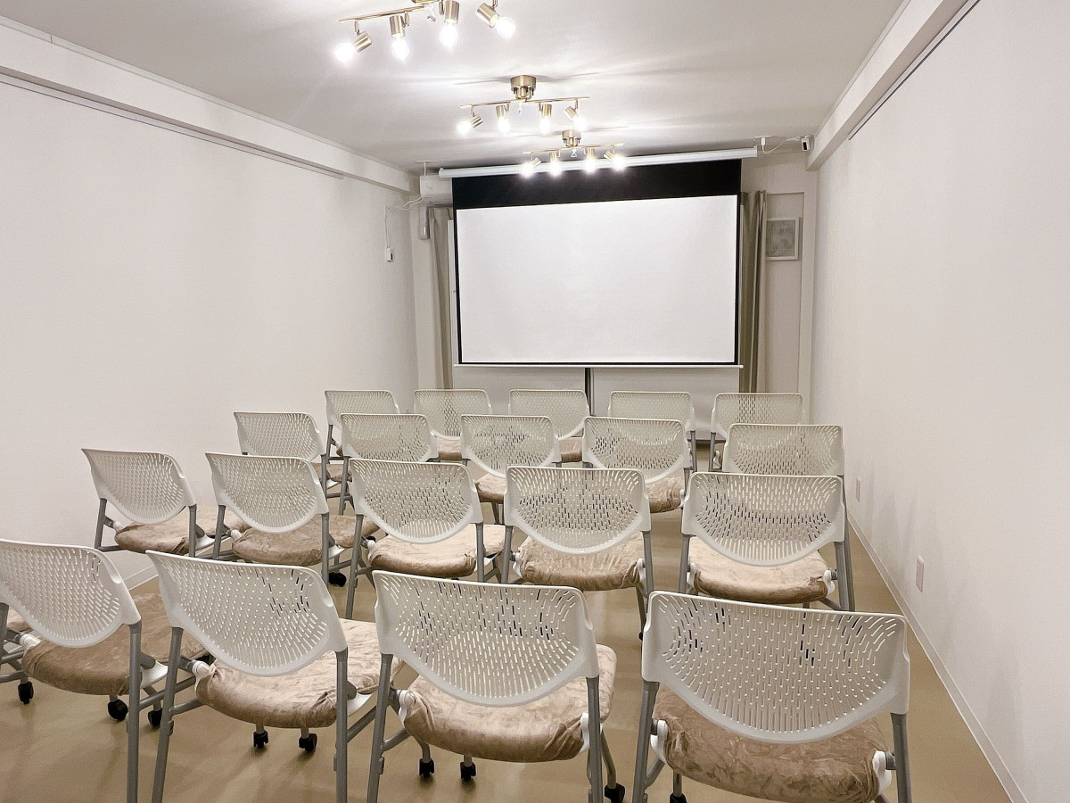 スペースの3枚目の写真