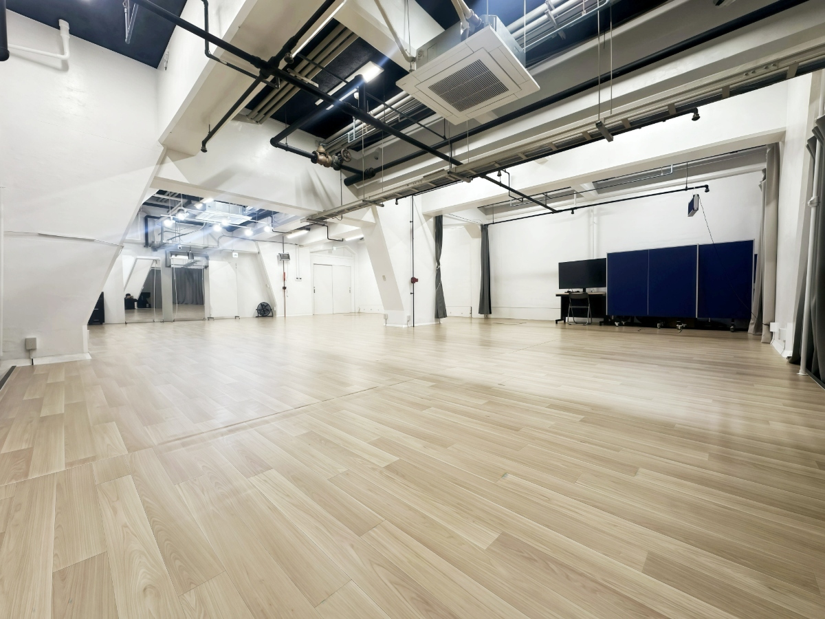 スペースの3枚目の写真