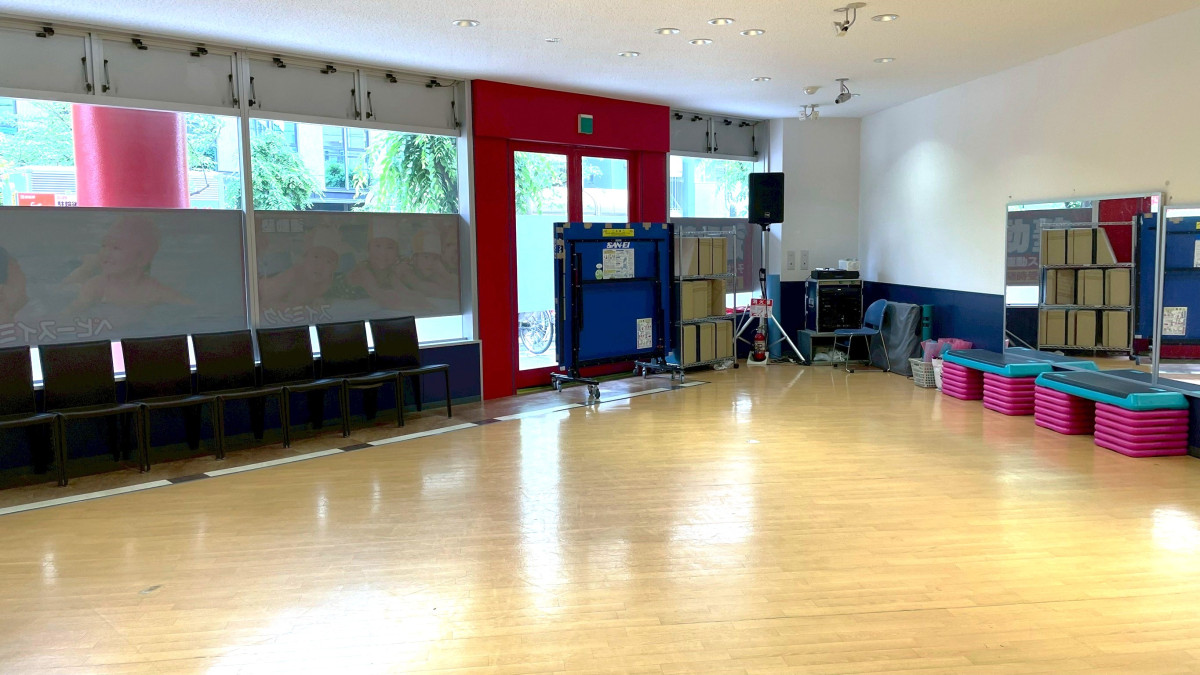 スペースの3枚目の写真