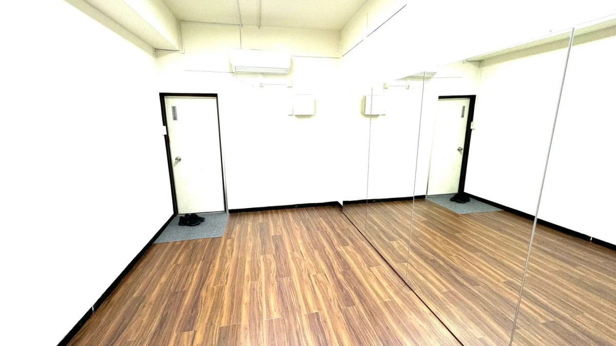 スペースの3枚目の写真