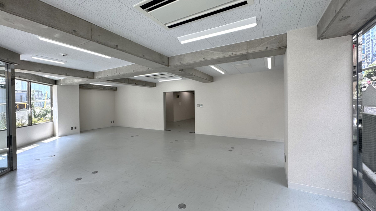 スペースの3枚目の写真