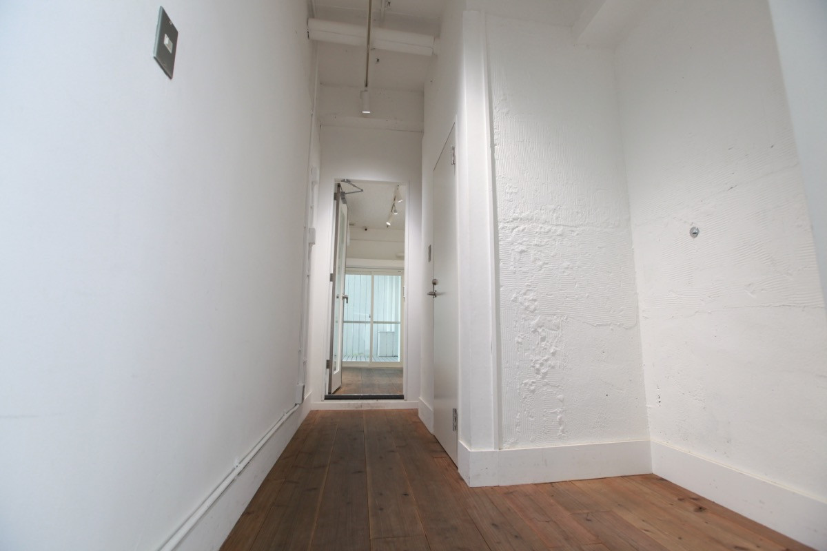 スペースの3枚目の写真