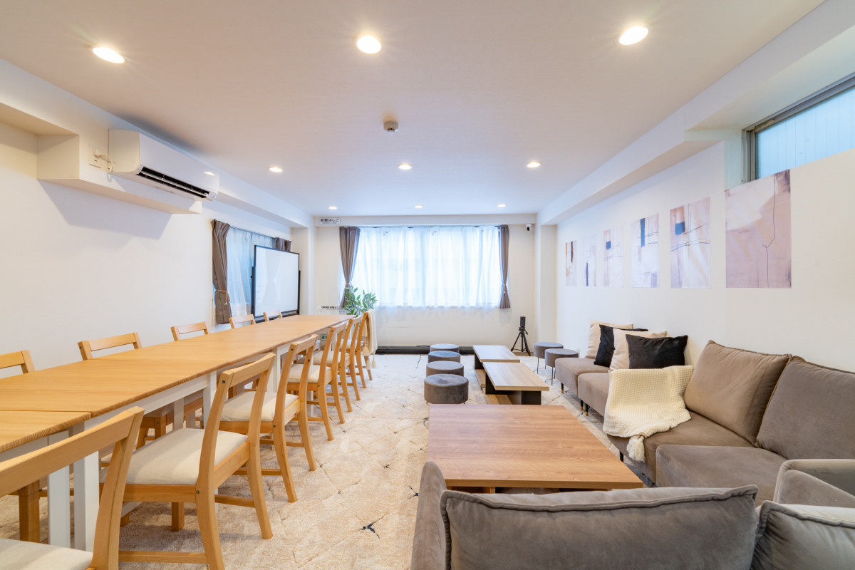 スペースの2枚目の写  真