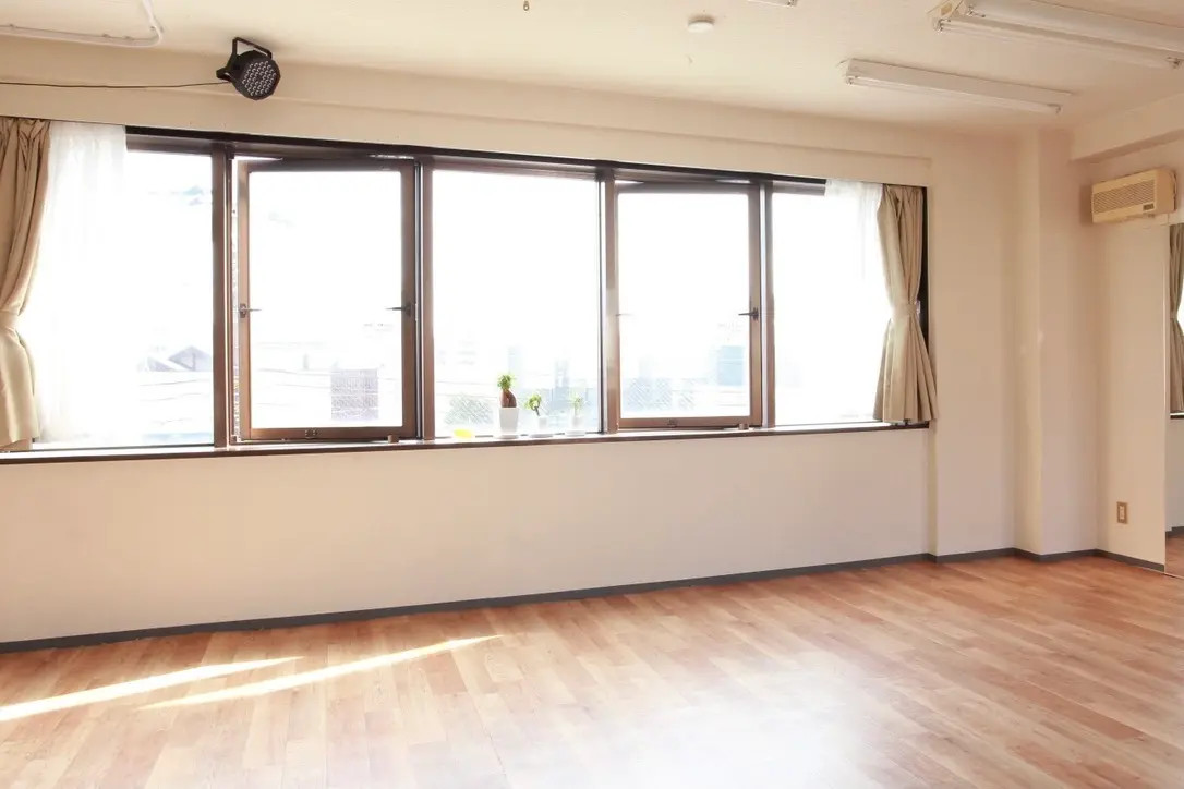 スペースの3枚目の写真