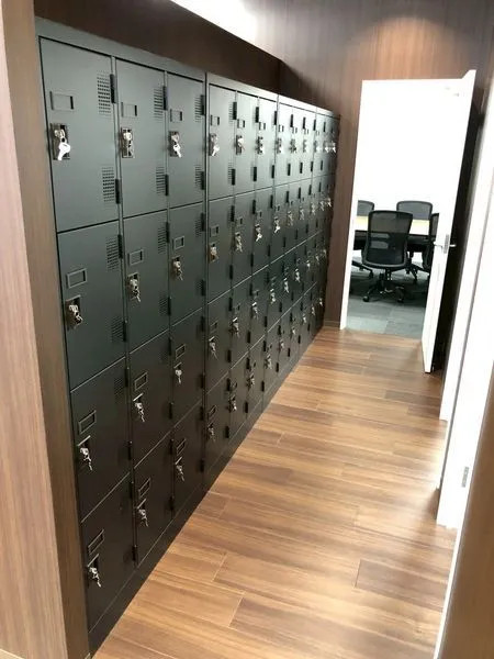 スペースの3枚目の写真