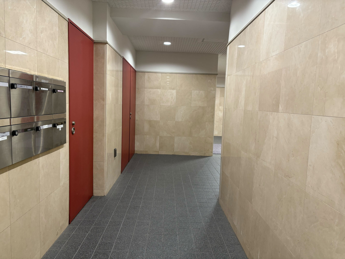 スペースの2枚目の写真