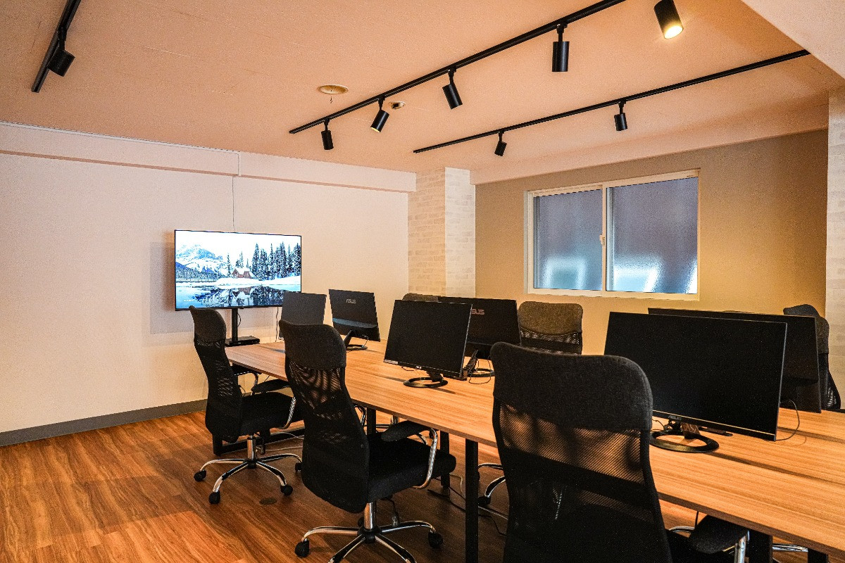 スペースの2枚目の写真