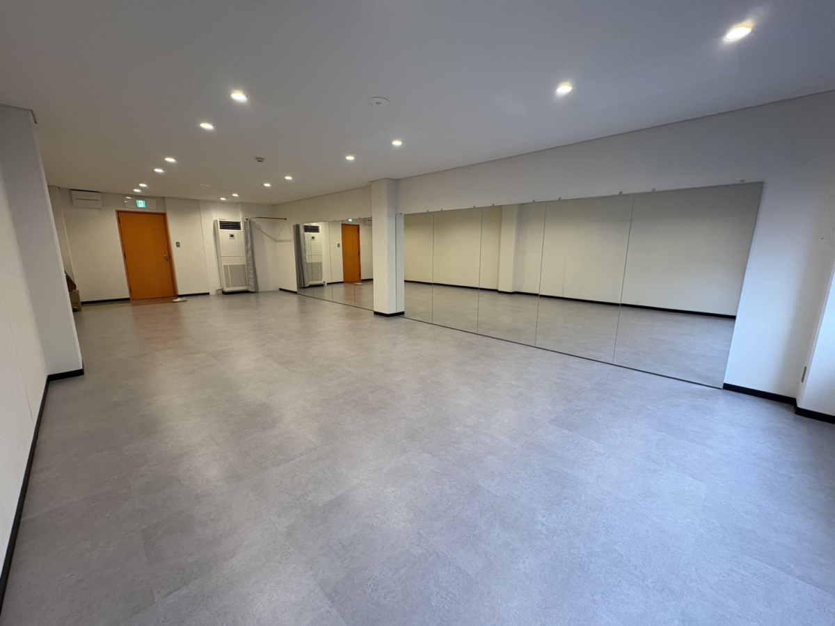 スペースの3枚目の写真