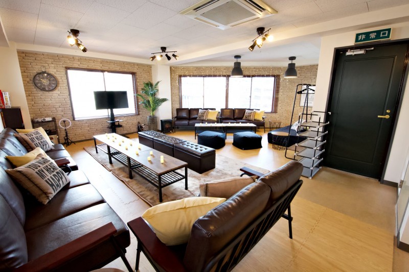 スペースの2枚目  の写真