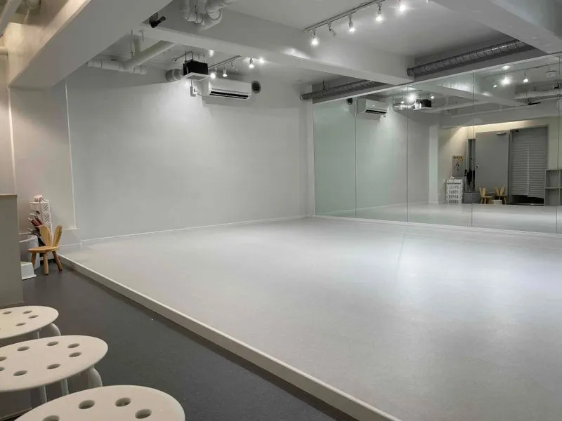 スペースの3枚目の写真