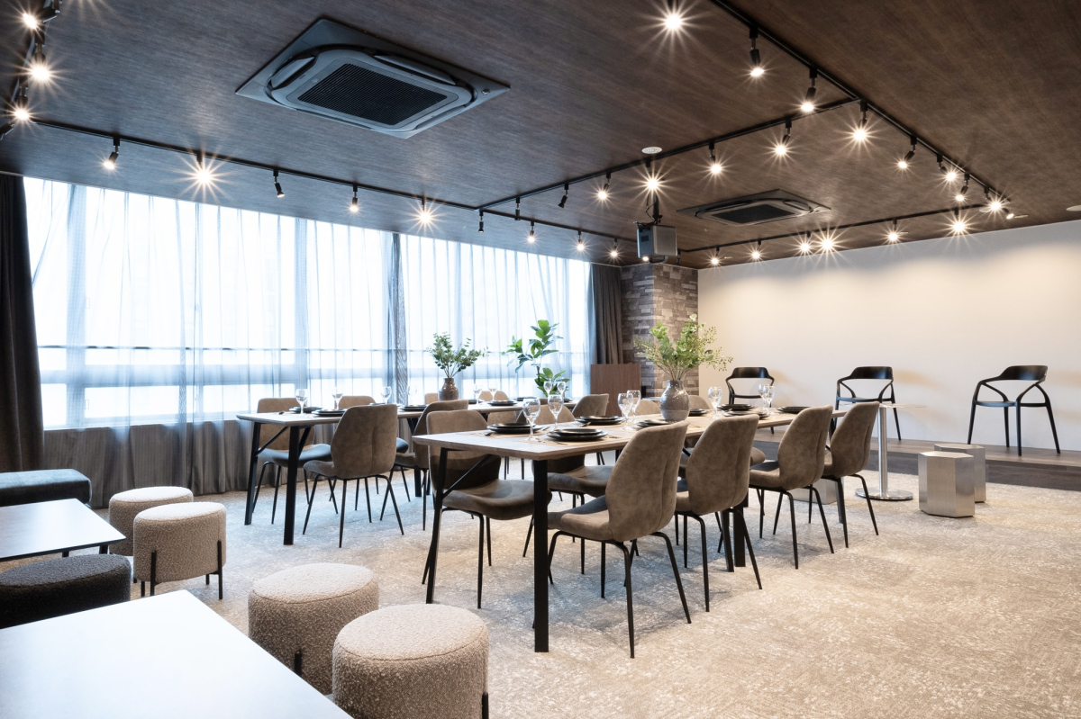 スペースの3枚目の写真