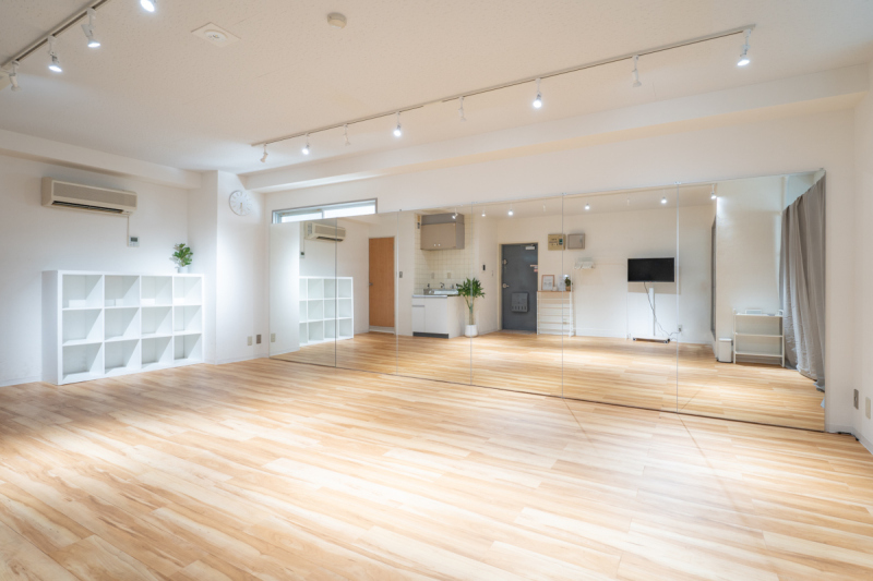 LivRall studio 関内店