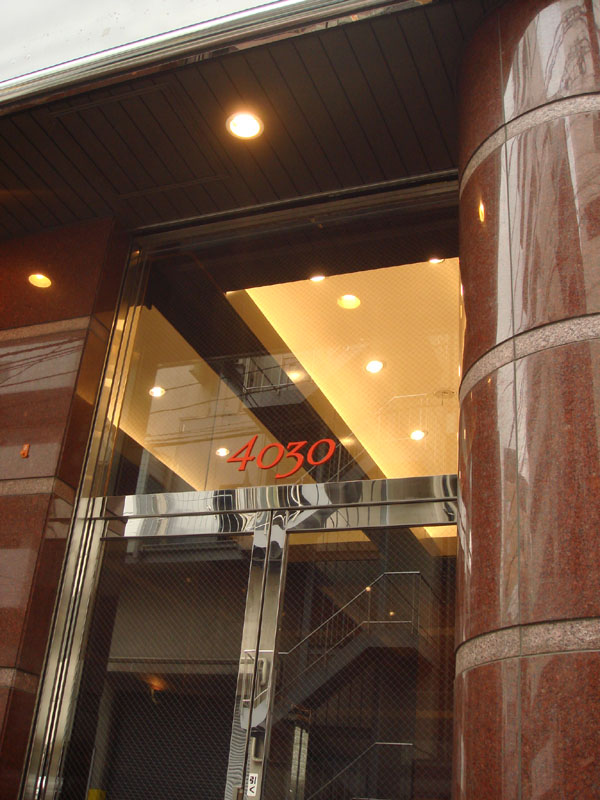 スペースの3枚目の写真